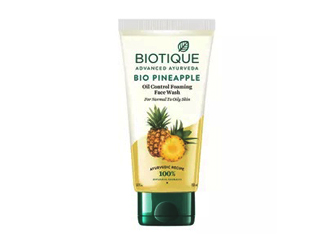 Biotique Bio Pineapple Oil Control Foamin...